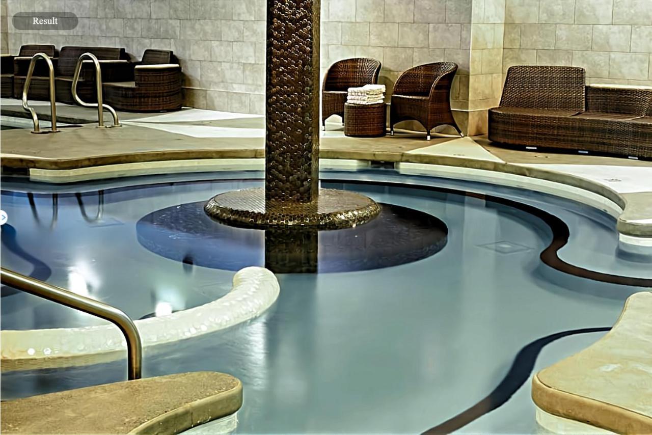 فندق Spectacular Penthouse With Amazing Views, Indoor Pool And Hot Tub كانمور المظهر الخارجي الصورة